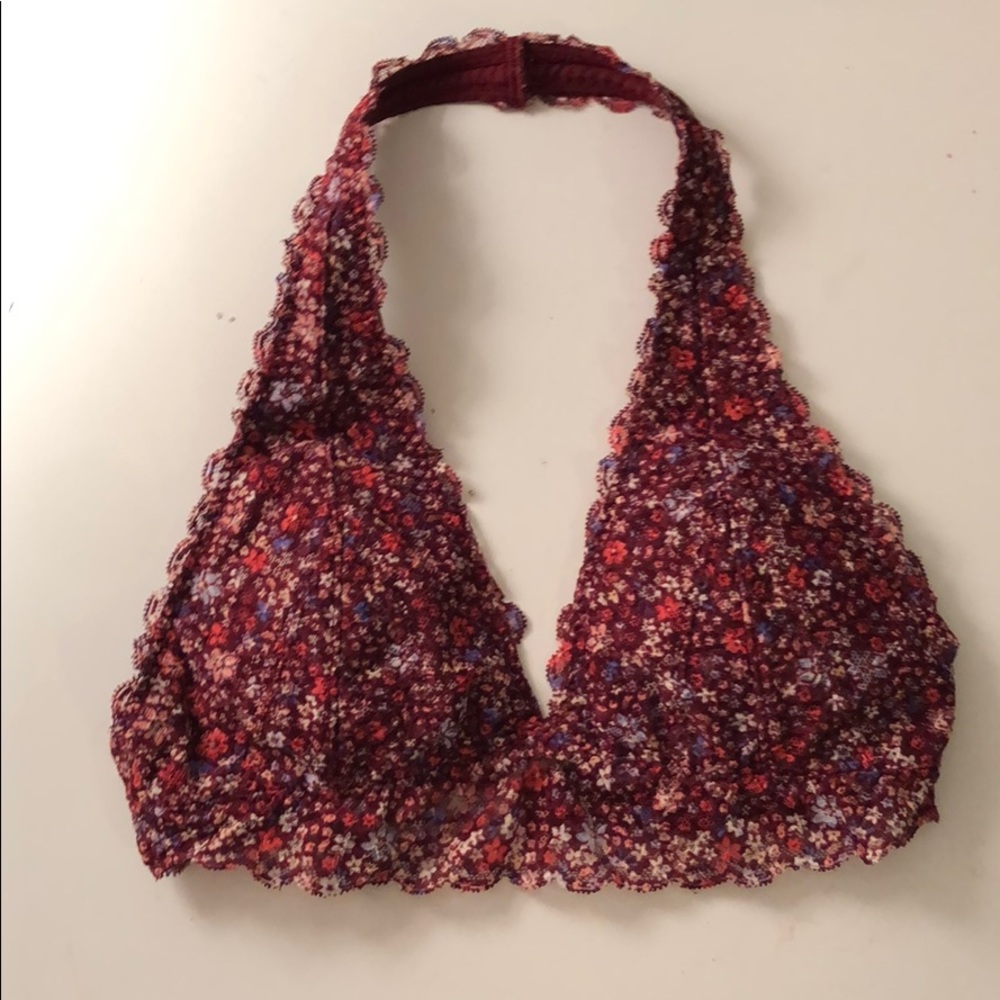 ⭕️ floral hollister bralette
